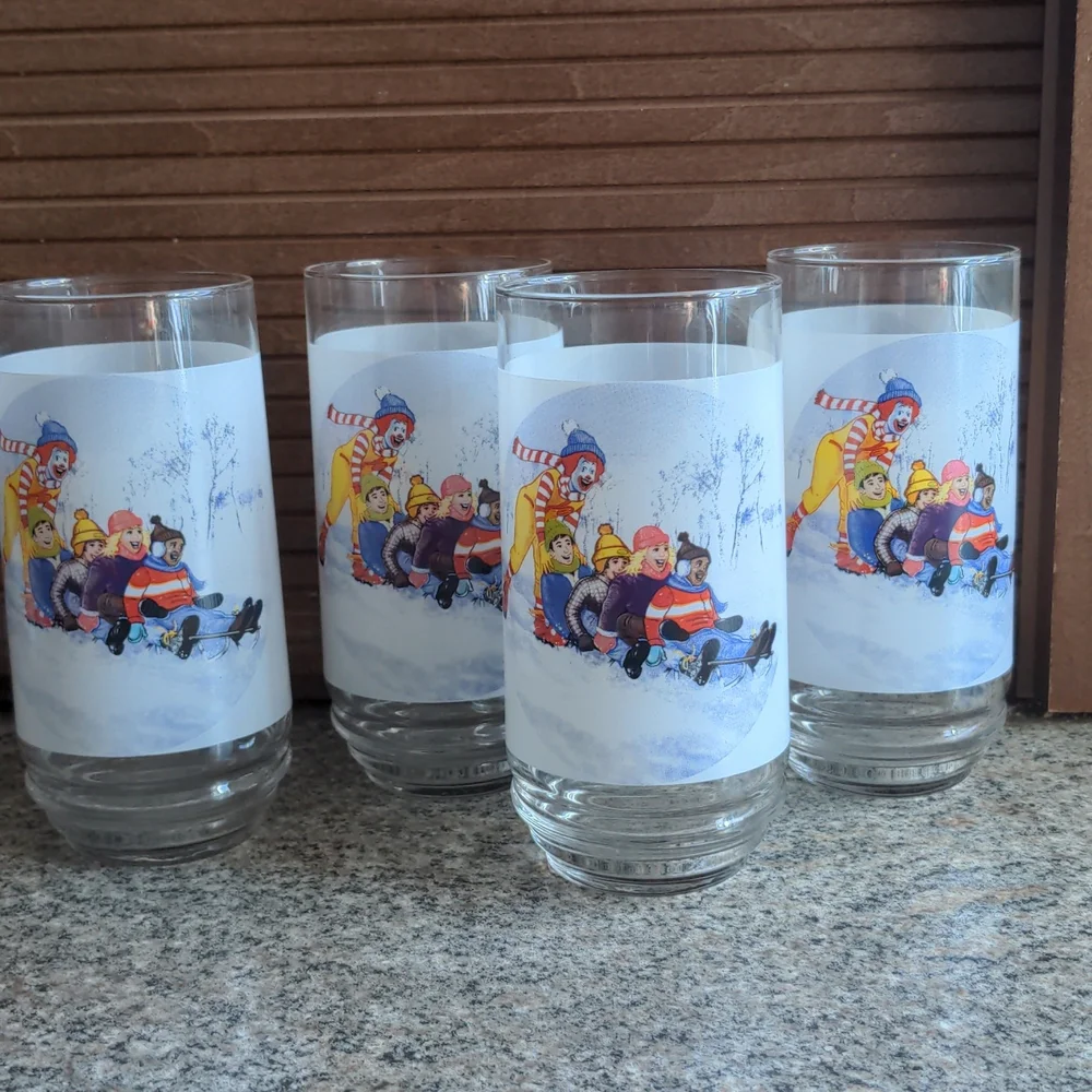 Vintage McDonald's Winter Scene Ronald McDonald Glasses- Set of 4